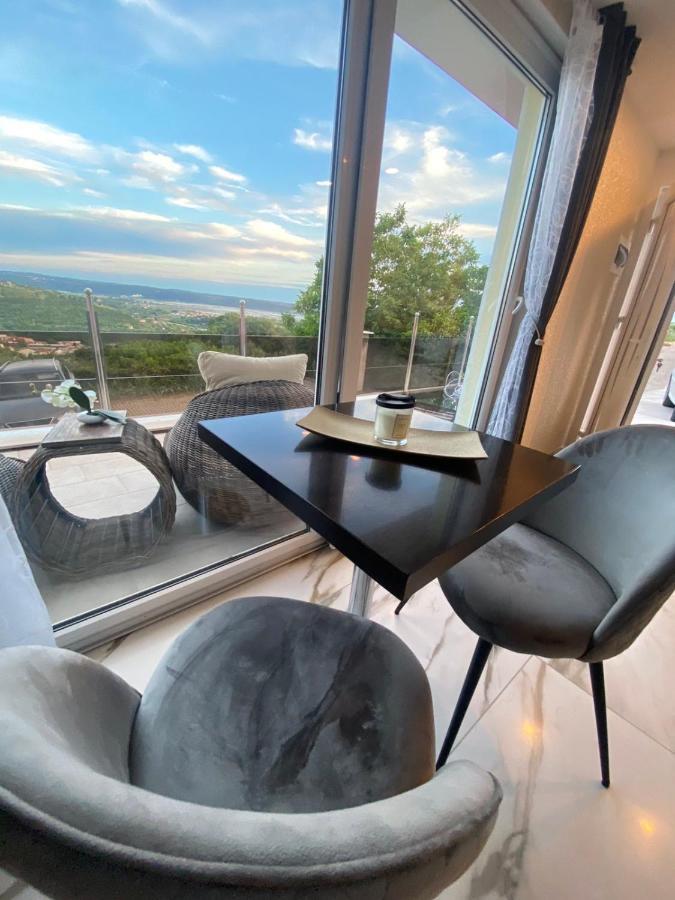 Apartma Hill Portorose מראה חיצוני תמונה